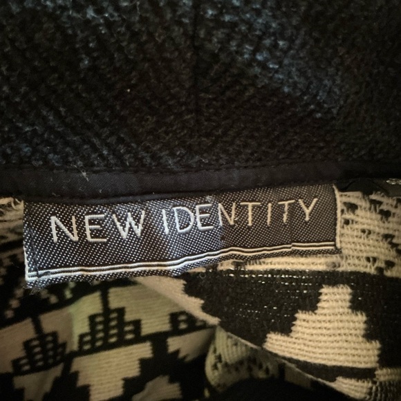 Vtg 90s New Identity southwestern tapestry cropped jacket - Picture 2 of 7